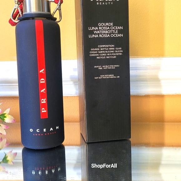 Prada glass water bottle - Picture 3 of 8